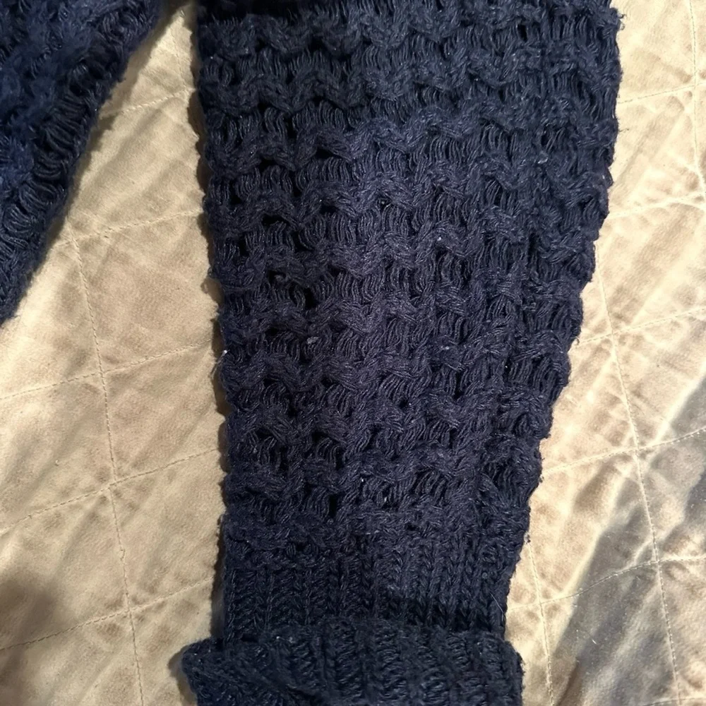 Forever 21 Deep Blue Textured Women’s Cardigan- size- medium. Great condition! - Picture 4 of 10